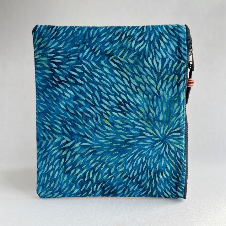 Padded Zip Bag - To the Stars Who Listen