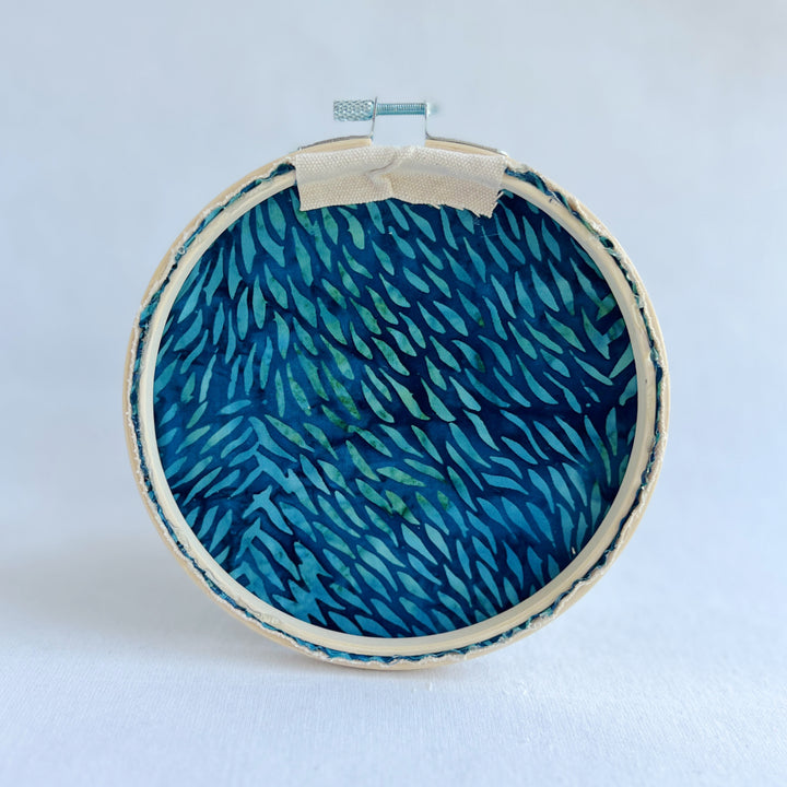 I'm coming to the cottage - guest check original hoop art
