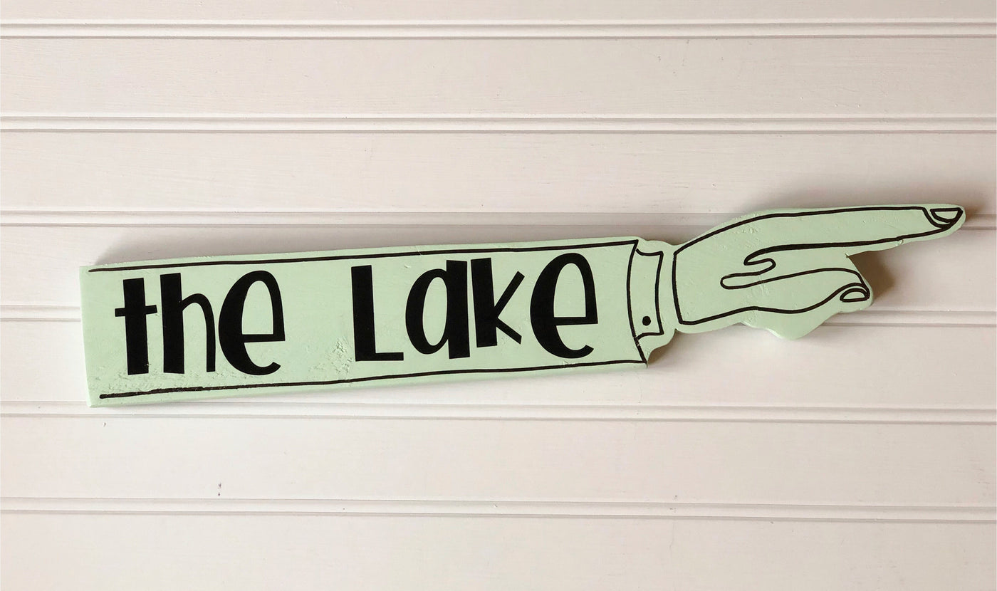 summer fun wooden pointy sign