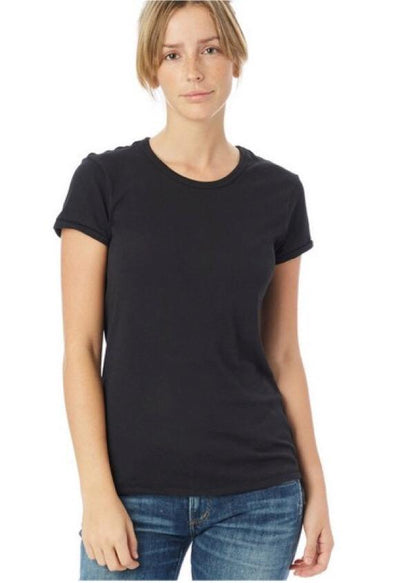 The SCOOP NECK TEE with short sleeves is a relaxed fit, in the softest, lightest blend made of materials produced in the US.  It has a wonderfully fitted look, yet has some stretch that helps the material skim your sides.  This shirt runs true to size with slightly fitted sleeves - size up for a looser fit.