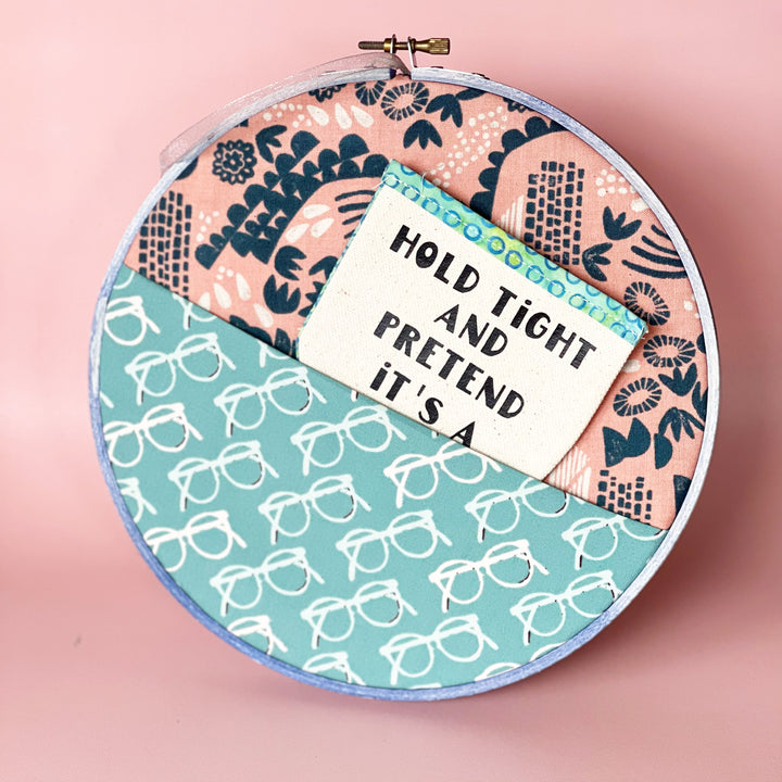 reader pocket hoop art