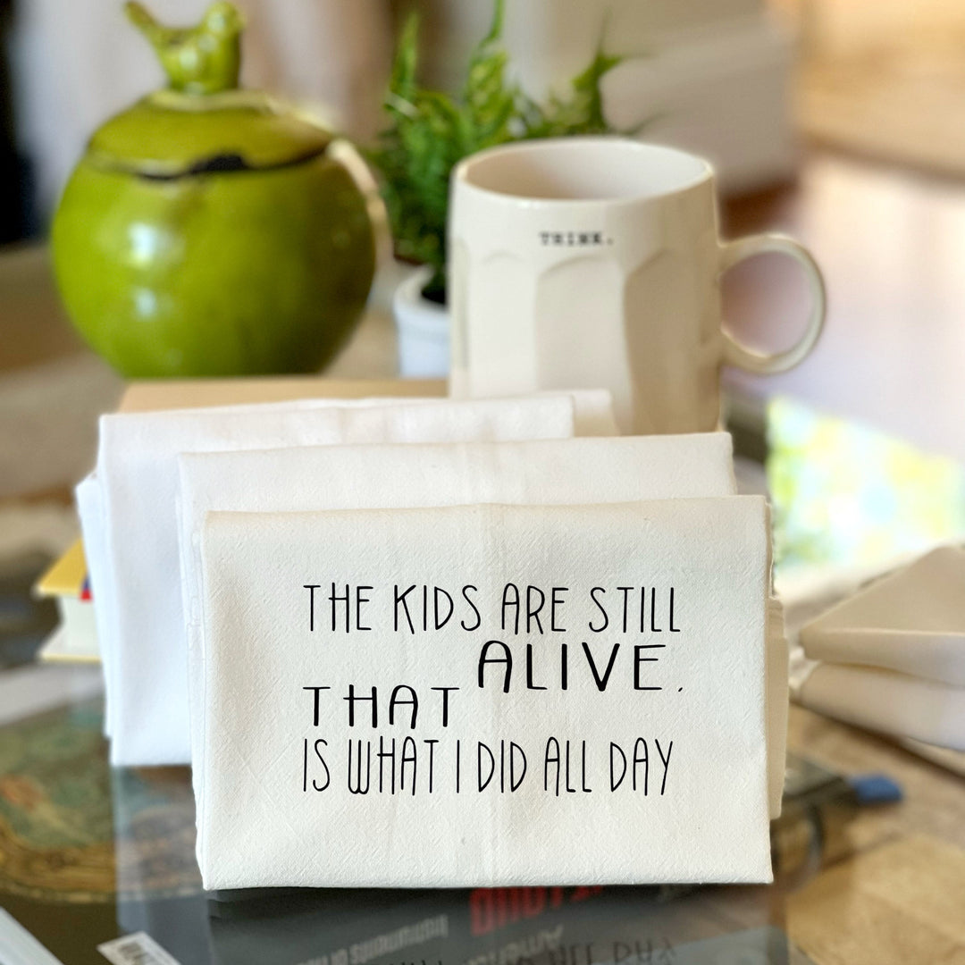 the kids are still alive - humorous bar, tea and kitchen towel SM