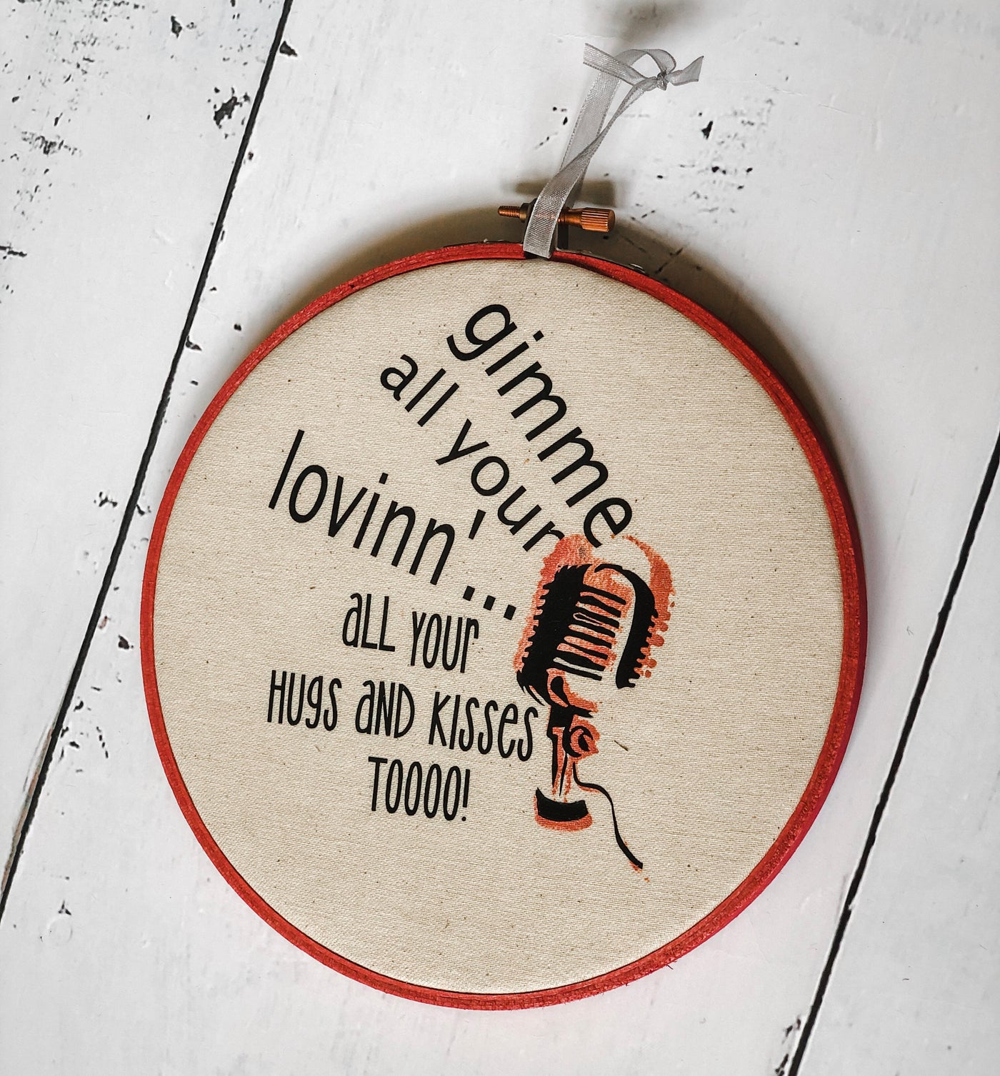 lovin' - hoop art