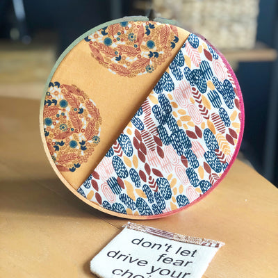 pinks pocket hoop art