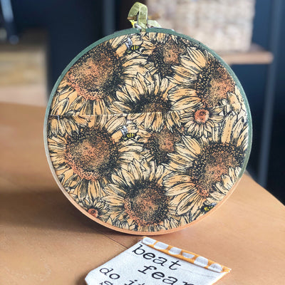 sunny - pocket hoop art